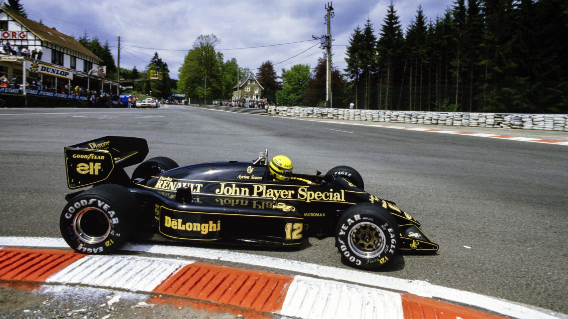 Ayrton Senna Lotus Wallpaper / Which Is The Best Looking Black And Gold